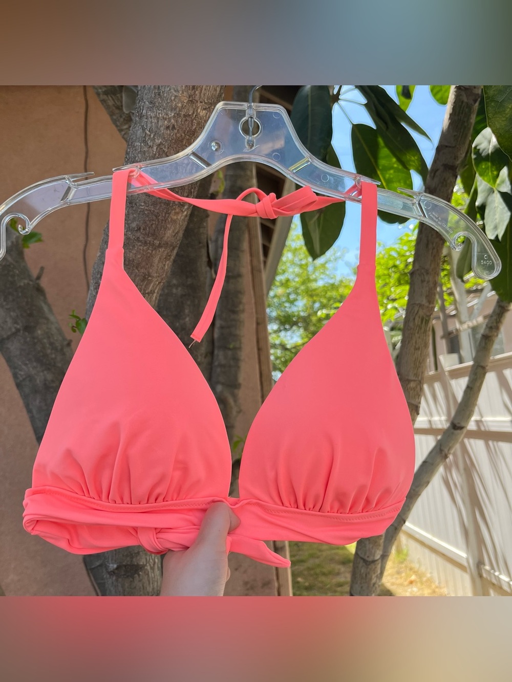 Victoria’s Secret 2015 Bikini Top with Ruched Detailing.